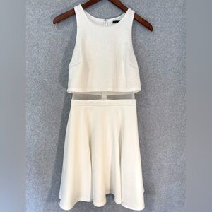 City Triangles Dress Size 1 Cream With Gold Mesh Waist Fit And Flair